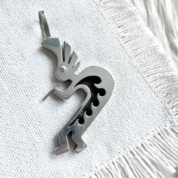 Vintage NATIVE Large Kokopelli Reversible Sterling Silver Southwestern Pendant - Picture 4 of 8